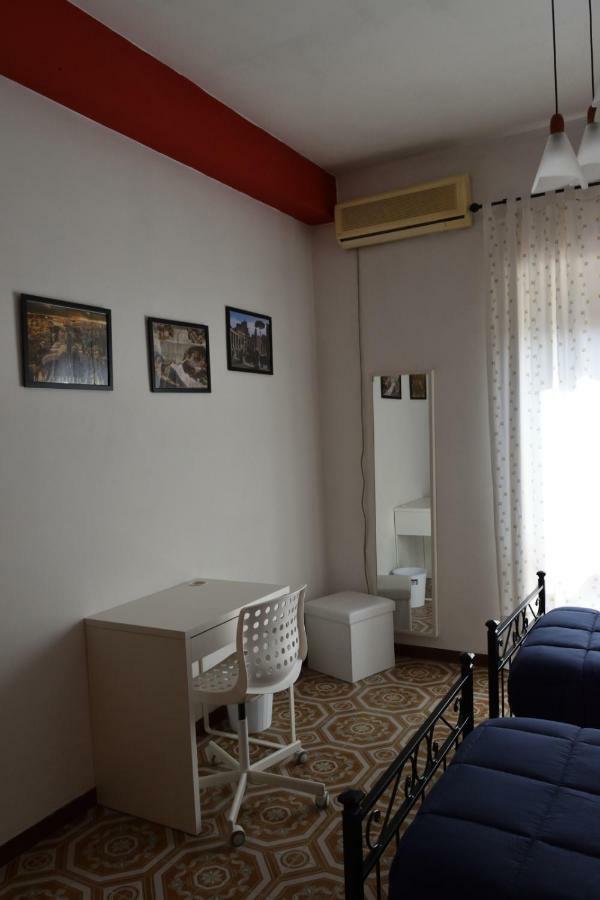 Vacanze Dai Re Hotel Rome Bagian luar foto