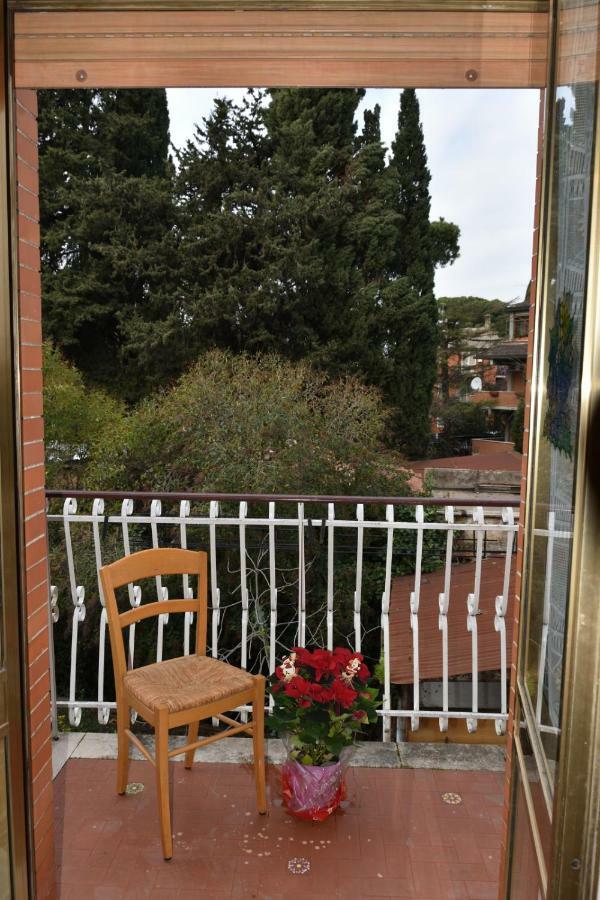 Vacanze Dai Re Hotel Rome Bagian luar foto